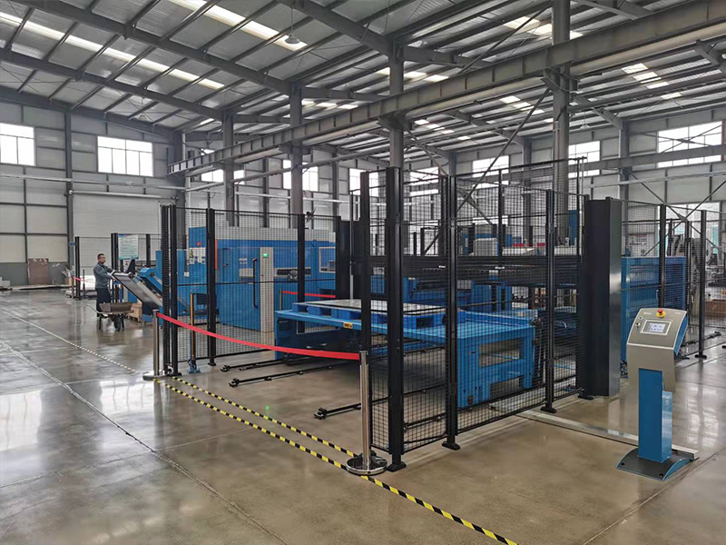 全數(shù)控沖剪復(fù)合生產(chǎn)線